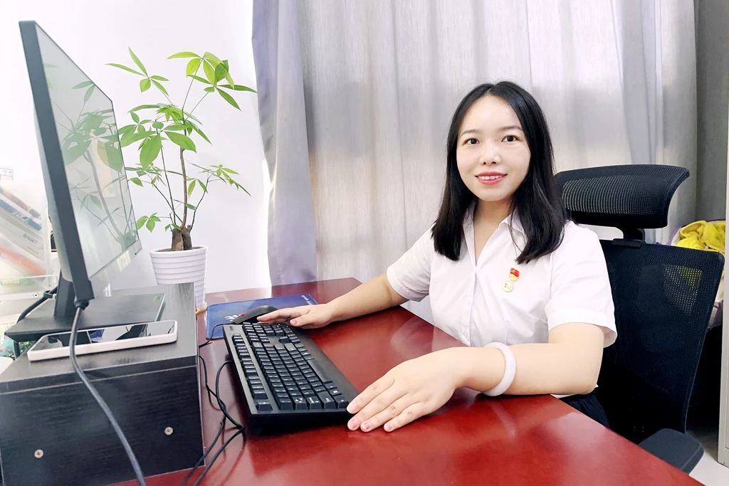 1723426038487254.jpg 1723426038487254.jpg